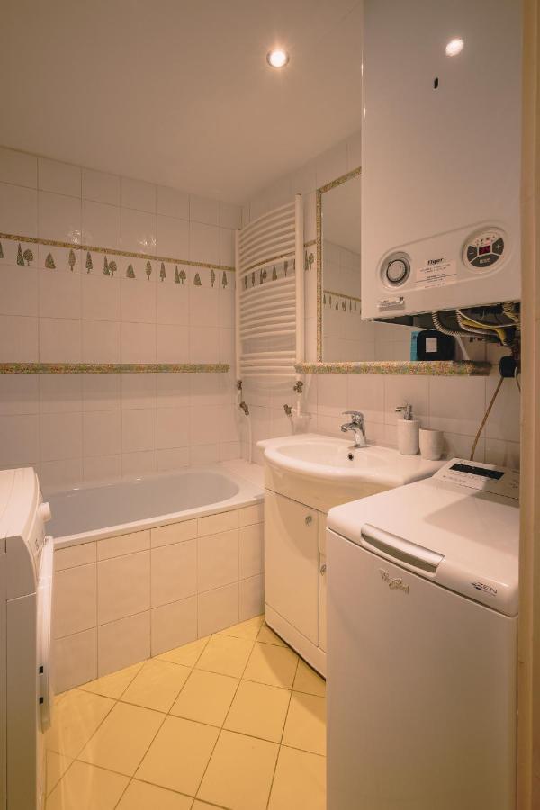 Skau Family Venturska Apartamento Bratislava Exterior foto